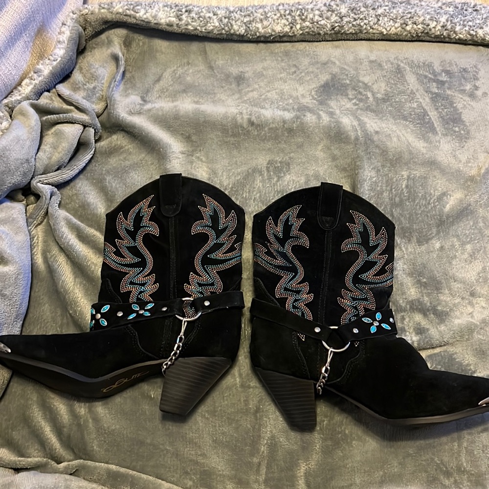 dingo Black Suede Western Heeled Boots with Turquoise Accents